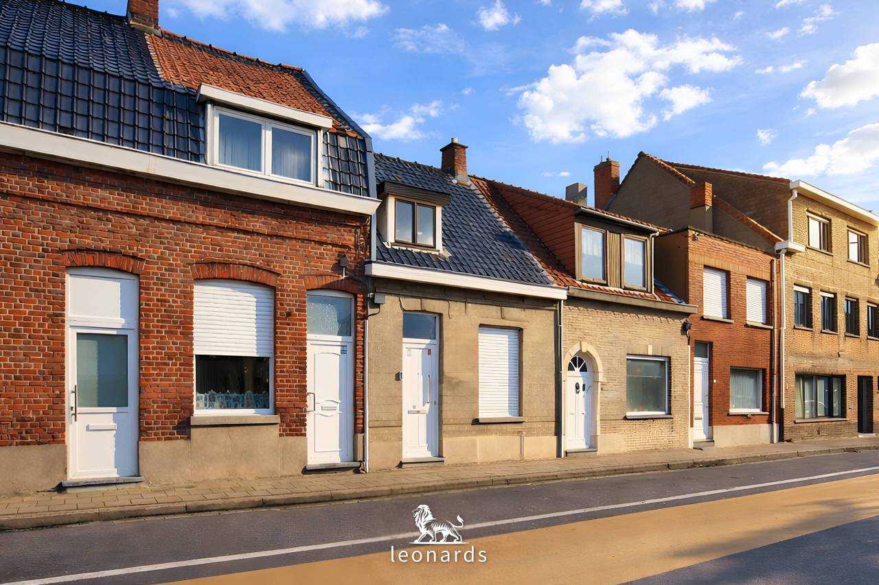 Overleiestraat Harelbeke Leonards te koop-8-Picsart-AiImageEnhancer